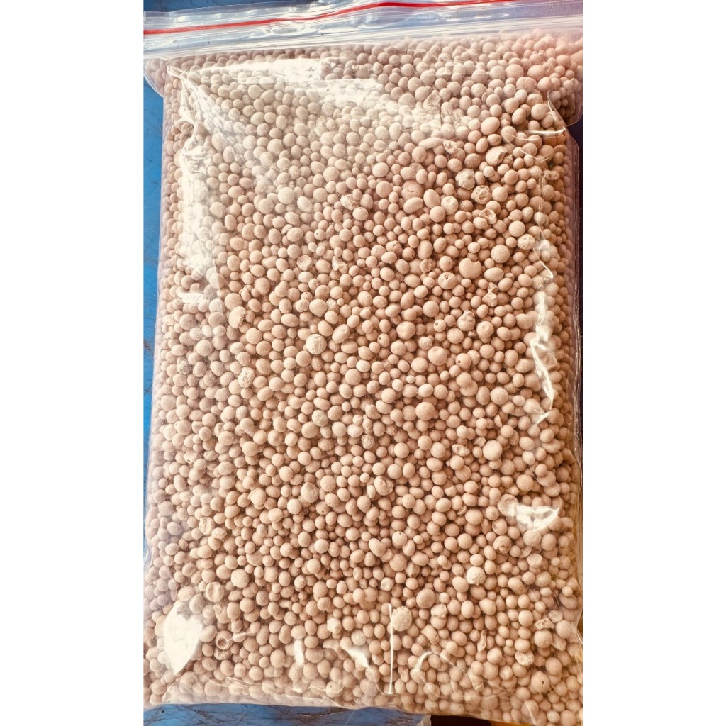 500g Phân bón NPK 16-16-16 nhập khẩu Nga.chuyên dùng cho rau màu và các loại hoa