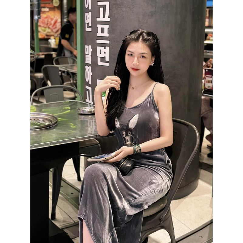 Set váy nhung thêu thỏ ngực