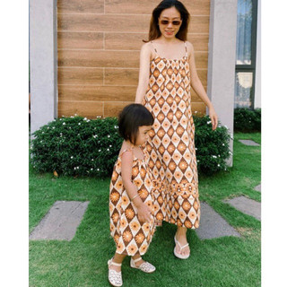 Vải linen bột pha tưng in hoa cam mềm đanh khổ 1m35