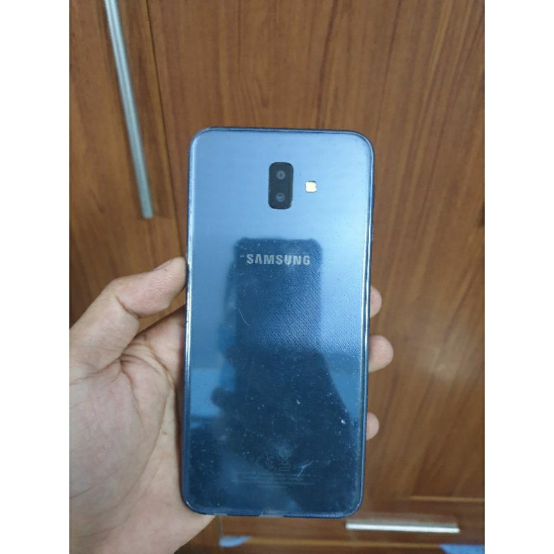 Cụm xác samsung j6 plus   sống zin full hư màn hình