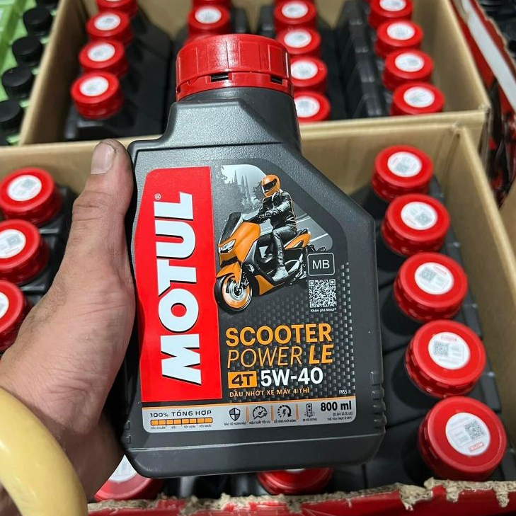 Nhớt xe ga MOTUL SCOOTER POWER 5W40 800ml và láp motul