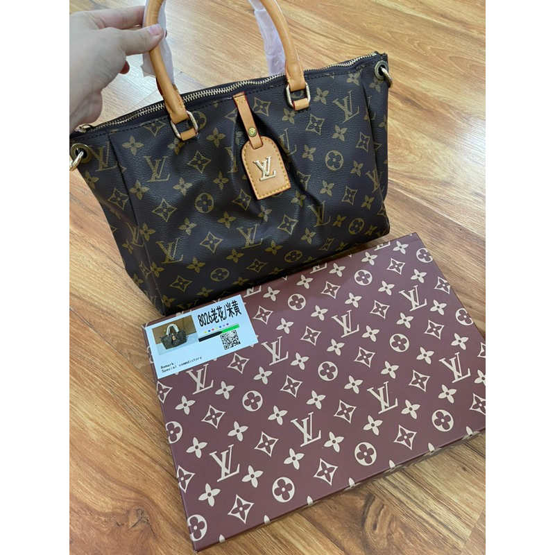 Túi công sở size to vân hoa