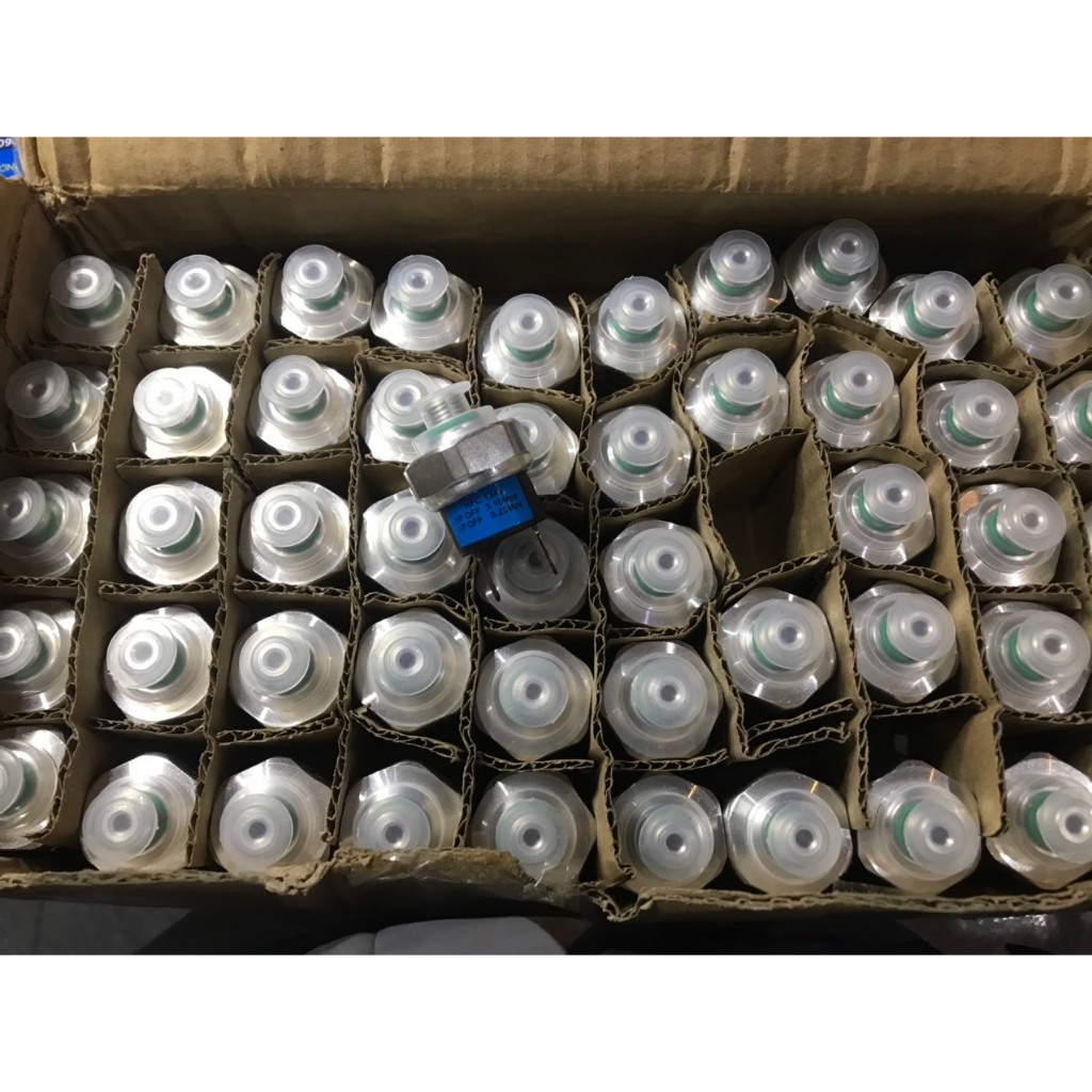 VAN ÁP SUẤT ĐIỀU HOÀ Ô TÔ