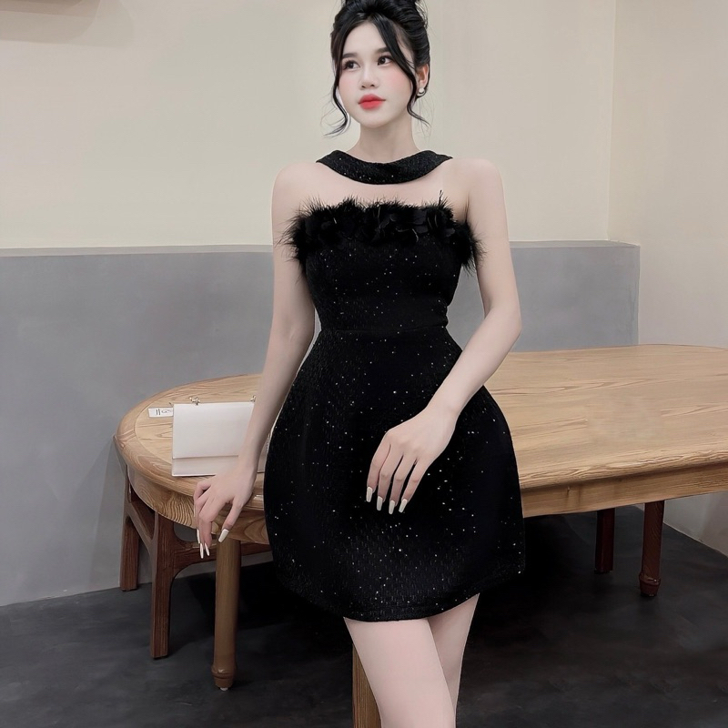 Váy Dạ Nhũ Quây Hoa Lông Dây Cổ