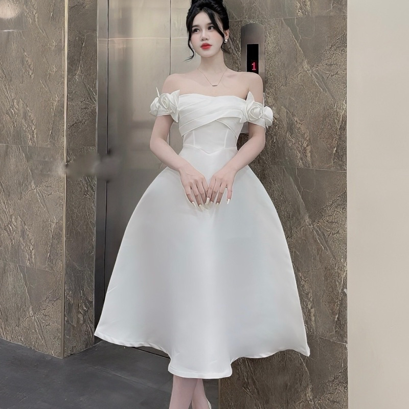 Váy Tapta Quây Chéo Ngực Tay Hoa Hồng