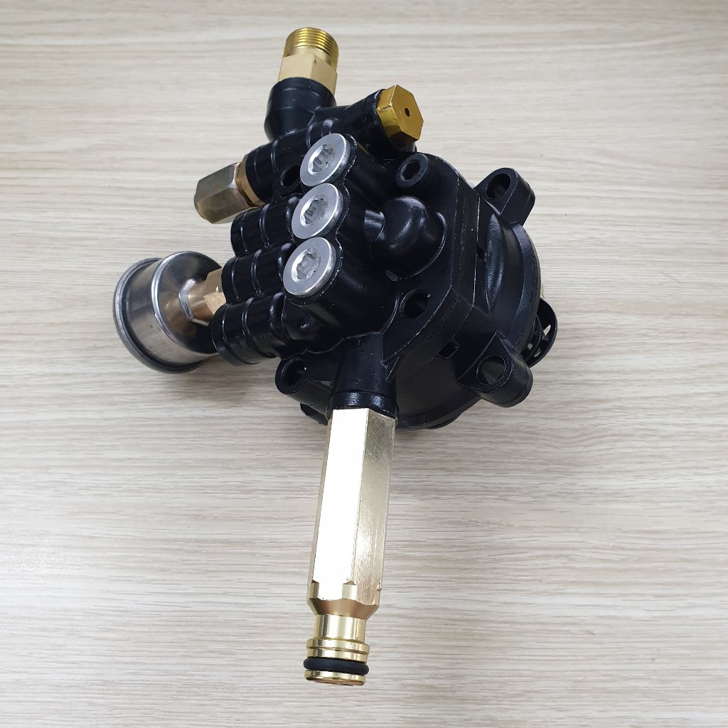 Bộ đầu bơm máy xịt rửa xe có chỉnh áp Ergen EN6728 và Ergen EN6729