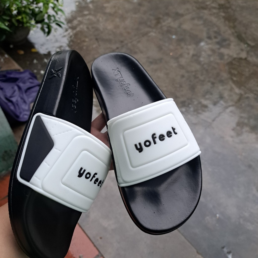 Dép quai ngang nam nữ Yofeet kết hợp đế PU mềm mại không lo trơn trượt 2 màu đen trắng siêu hot