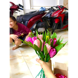 Cành tulip giấy nhún