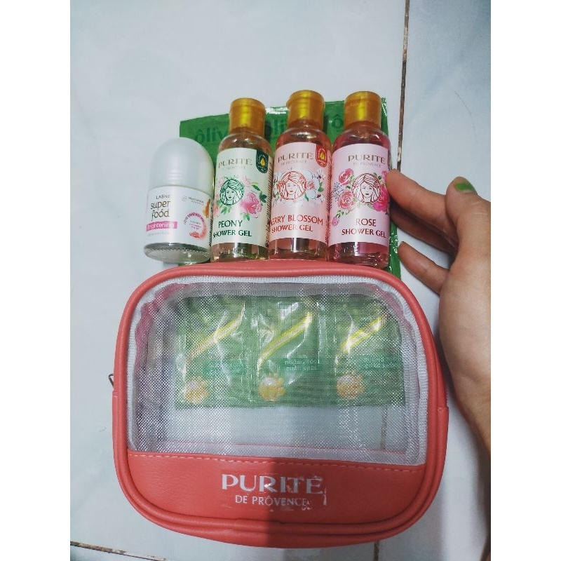 Combo Sữa tắm purite 3 hương +lăn khử mùi 20ml