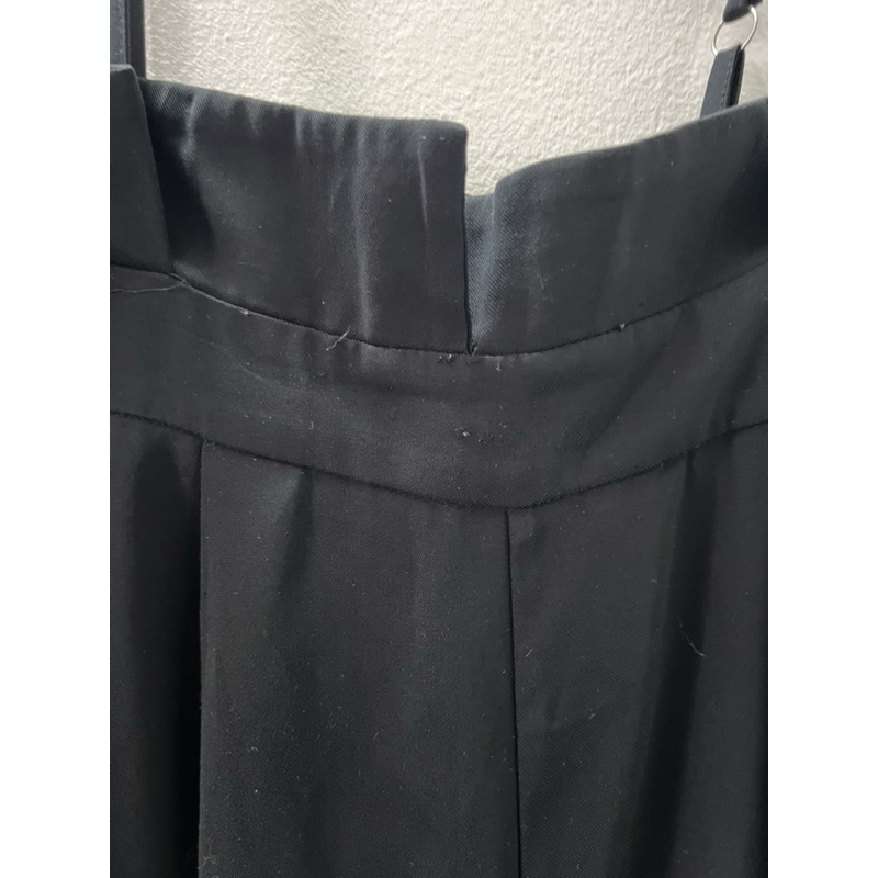 H2360 yếm dây đen si