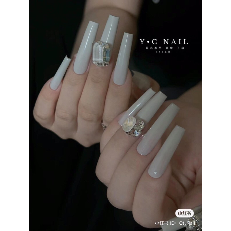 Móng Nối dài nhám sẵn 2 mặt.hộp 240 móng đủ size