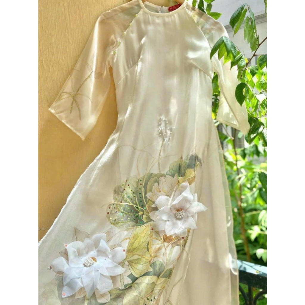 Áo Dài Cách Tân Dáng Suông -Tơ Organza cao cấp,Họa Tiết Đính Kết Hoa Sen