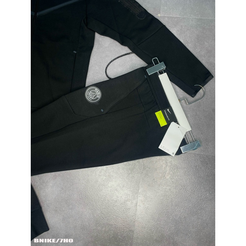 BỘ THỂ THAO CHẤT NỈ SIÊU PHẨM CHO MÙA ĐÔNG 2023 DÀNH CHO NAM