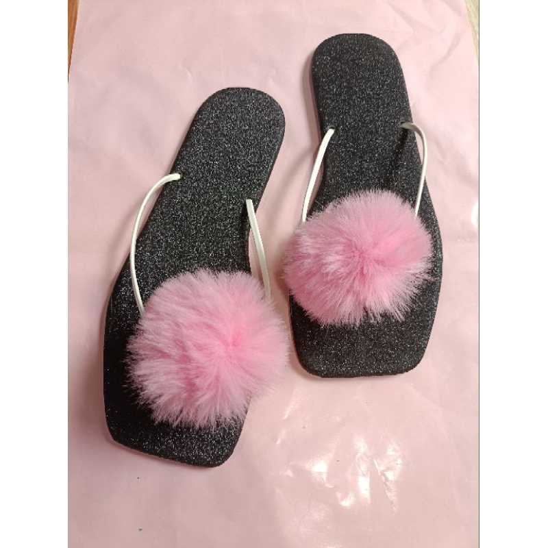 🌹 Dép kẹp kim tuyến đính lông siêu dễ thương cho chị e dạo phố