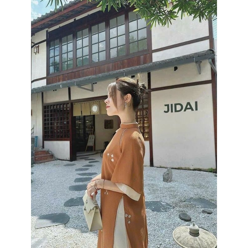 Áo dài mộng dao 4 tà đẹp họa tiết hoa thêu cao cấp chất vải mềm mại giá rẻ hàng thiết kế