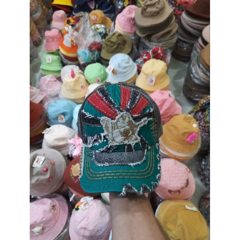 Nón kết địa đàn chất