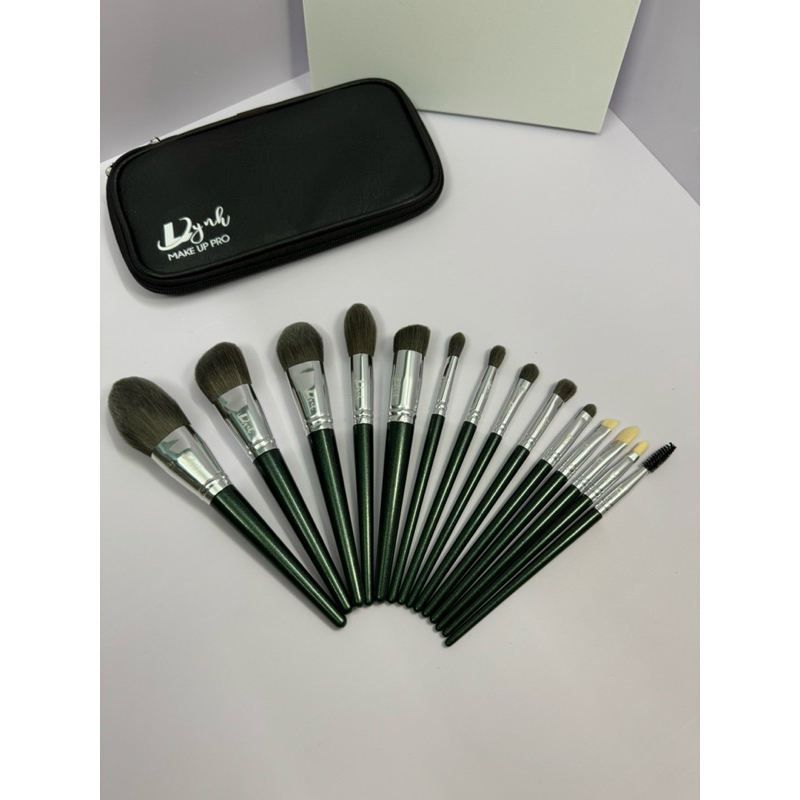 BỘ CỌ 14 CÂY Lynh Make up Pro