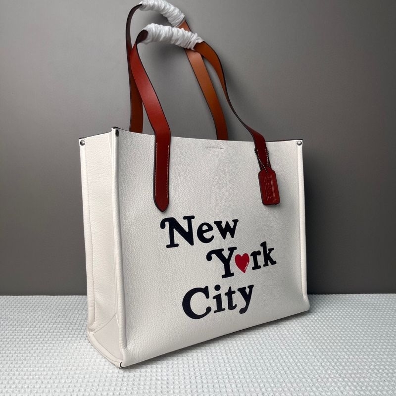 TÚI COACH Relay Tote 34 With New York City