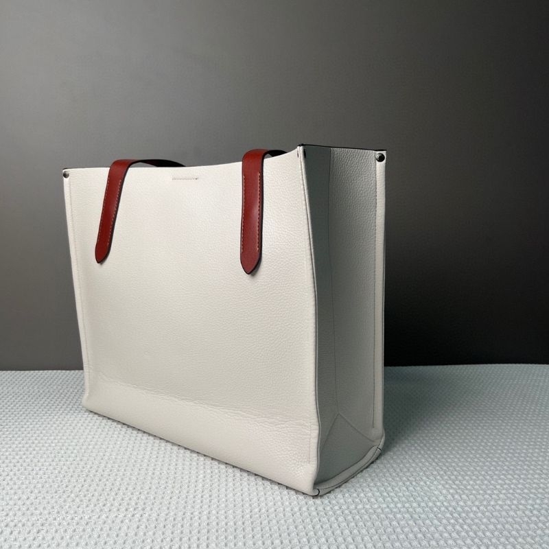 TÚI COACH Relay Tote 34 With New York City