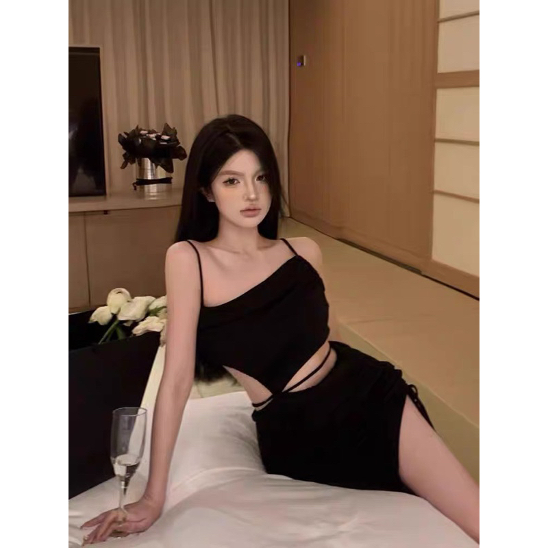 ĐẦM BODY DÁNG DÀI KHOÉT EO