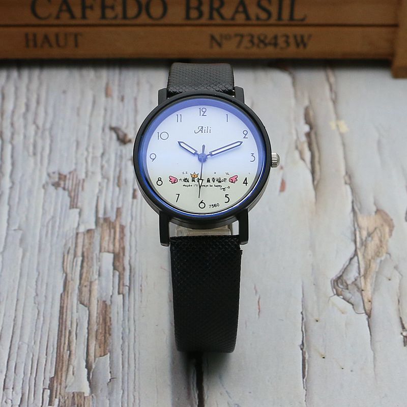 Đồng hồ nữ dây da họa tiết đáng yêu DH12