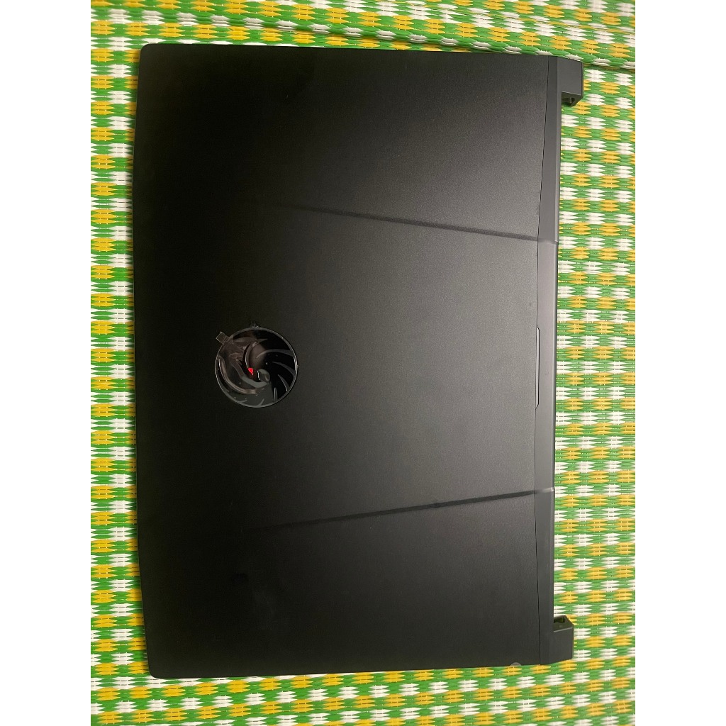 Vỏ Măt A laptop msi Bravo 15