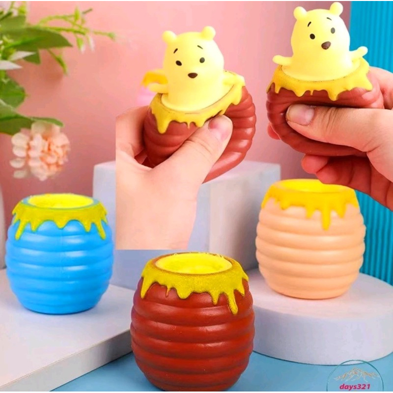 Squishy bóp con ong con gấu trốn hũ mật siêu dễ thương