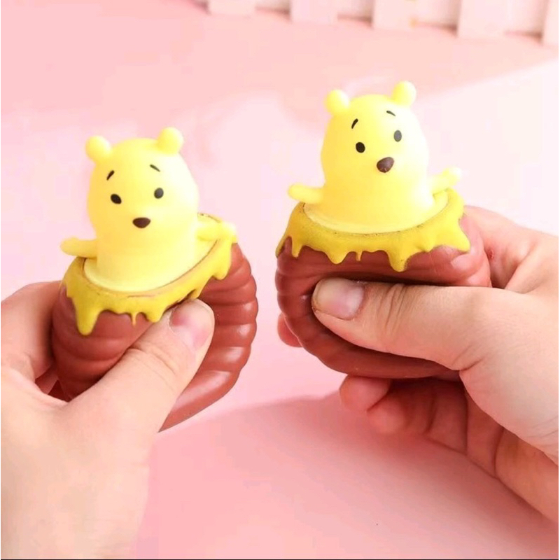 Squishy bóp con ong con gấu trốn hũ mật siêu dễ thương
