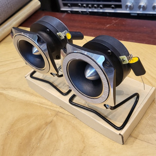 Loa siêu Treble Titan Pioneer P8804 mặt hợp kim cao cấp kèm tụ, dây dẫn và chân Loa Trép rời vuông 8Cm giá 2 chiếc