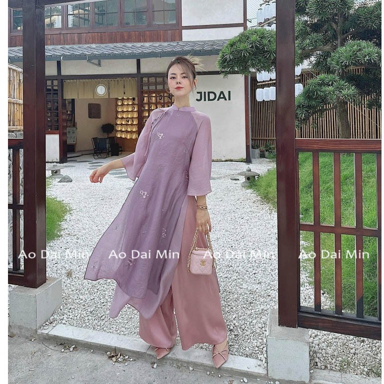 Áo Dài Cách Tân Thêu Hoa Chất Liệu Tơ Mềm Thiết Kế Cúc Bọc Đính Nơ Đơn Giản Siêu Xinh