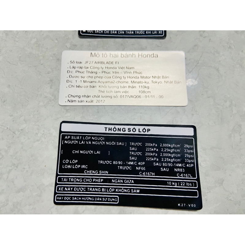 Tem Thông Số + Năm sản xuất Dán Xe Máy Honda AB Việt Nam Air Blade 110 Đầu Bò 2011 - 2012