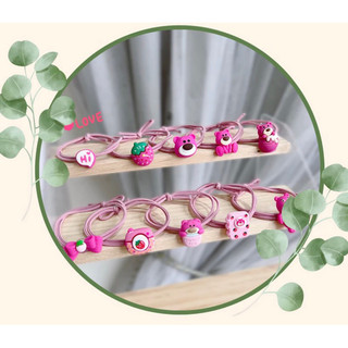 Cột tóc gấu dâu Lotso