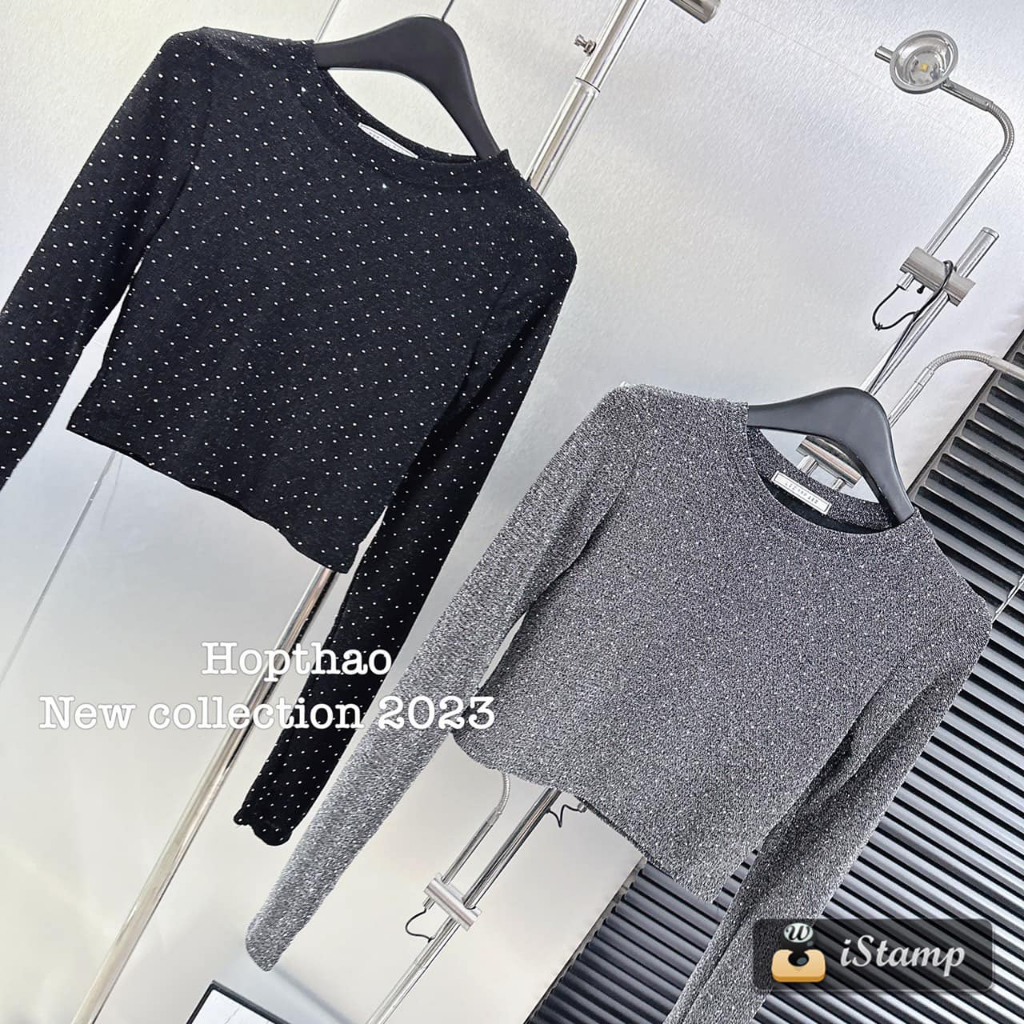 Áo cổ tròn đính đá croptop dài tay 2 màu xinh
