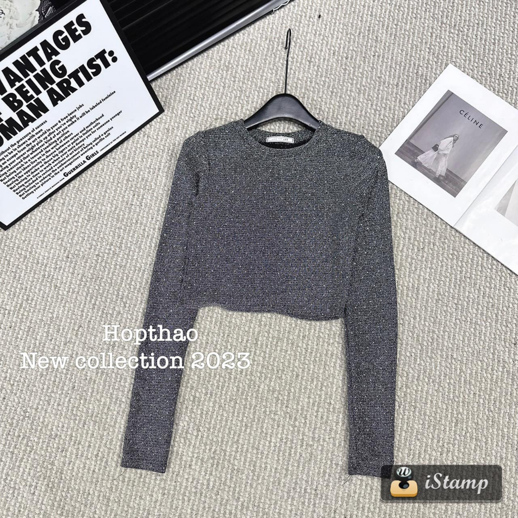 Áo cổ tròn đính đá croptop dài tay 2 màu xinh