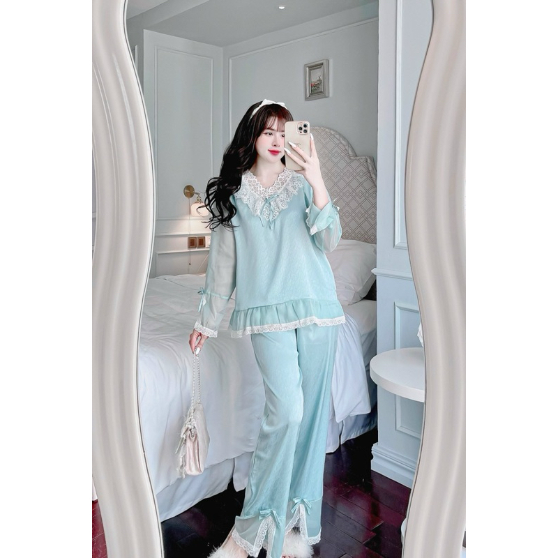Bộ tiểu thư lụa xước phối ren