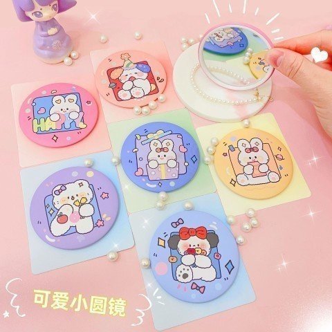 Gương mini cầm tay về mẫu 3D, bò sữa, hoạt hình dễ thương, kích thước 6.8cm