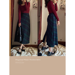 (Sẵn) Chân váy dạ midi kẻ hai lớp xanh lá đậm co giãn xoè A nhẹ (ảnh thật tự chụp)