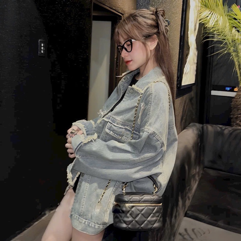 Áo Khoác bò túi hộp nữ trơn siêu hot