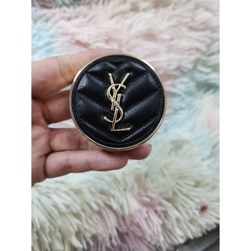 Pass phấn nước cushion mini ysl tông b10 sáng