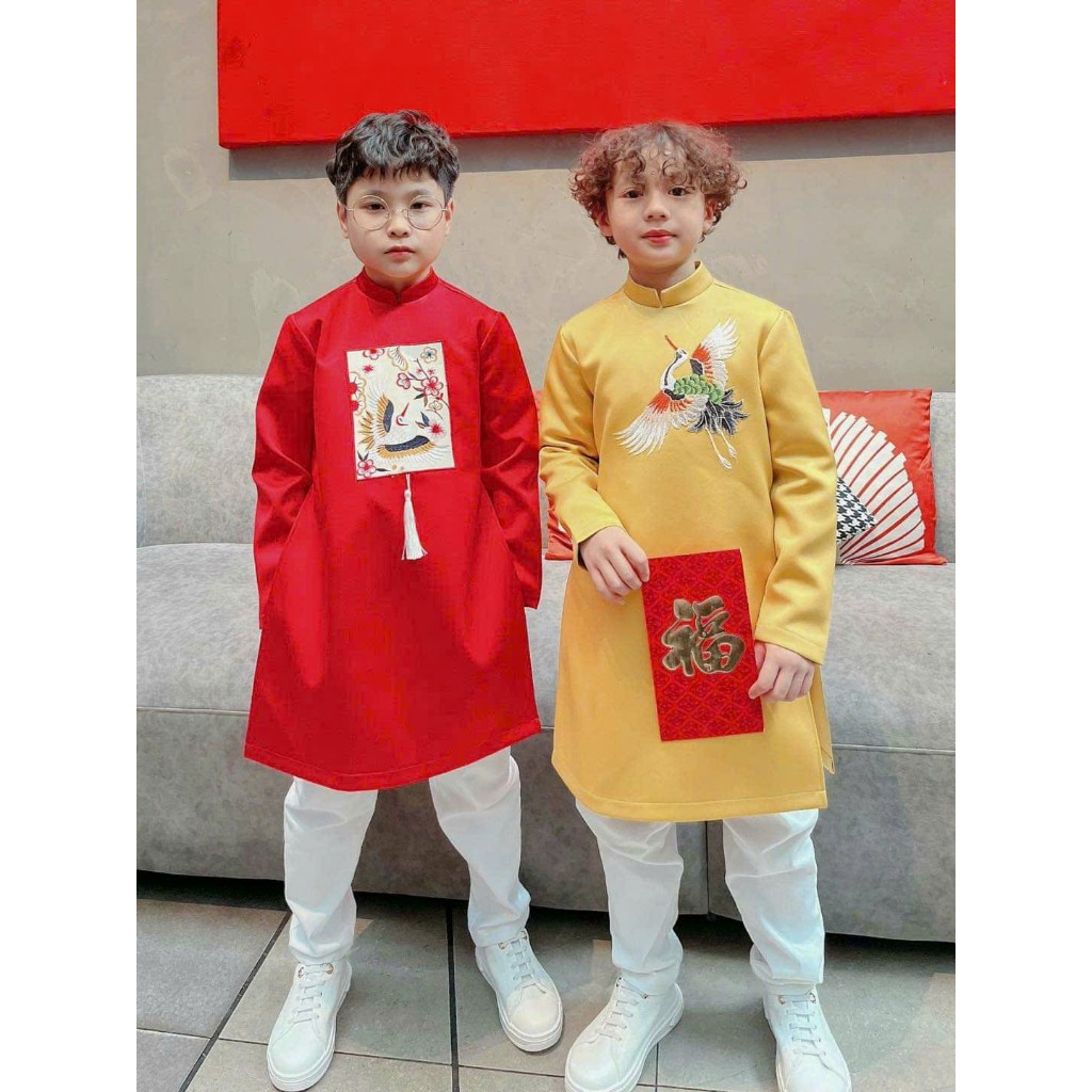 Áo dài cách tân bé trai thiết kế chất liệu tafta cao cấp thêu hình, cổ tàu tay dài đính dây nổi bật - Áo dài Ann - AB7