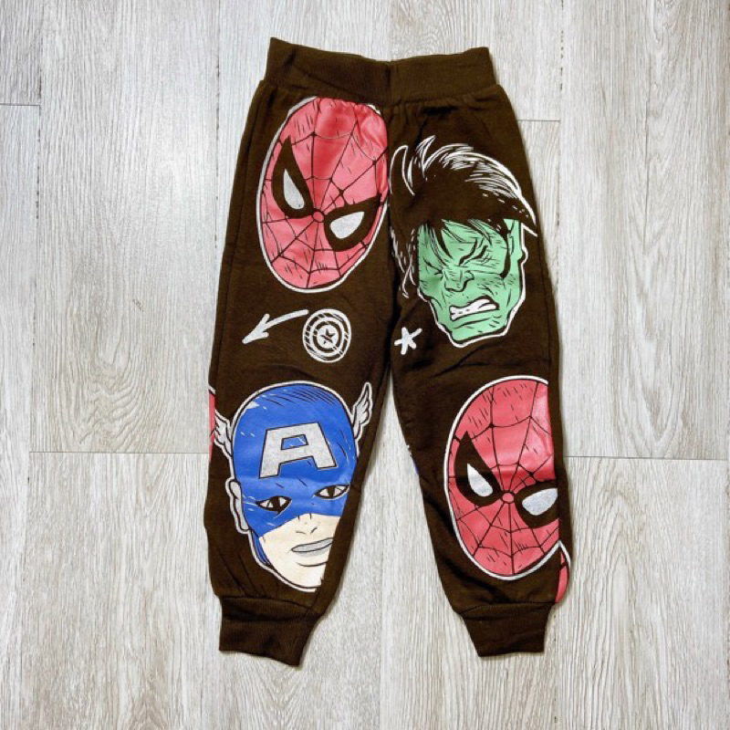 Bộ nỉ HM cho bé trai màu nâu họa tiết marvel hoodie có mũ size 2-6 tuổi