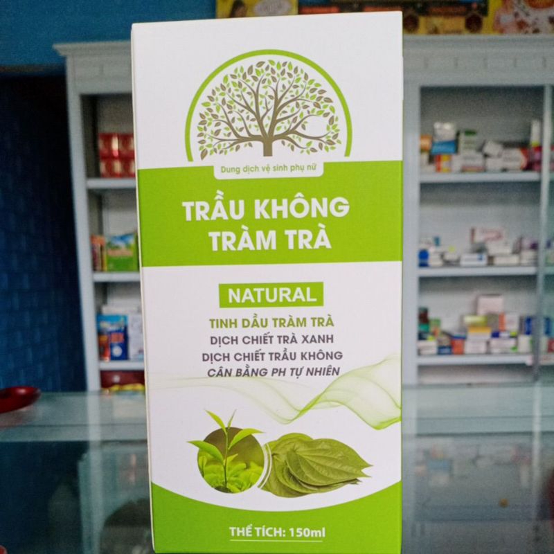 Dung dịch vệ sinh phụ nữ trầu không tràm trà 150ml