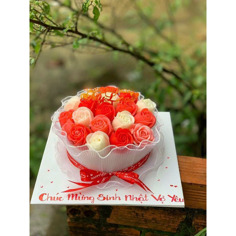 Khuôn hoa hồng pháp