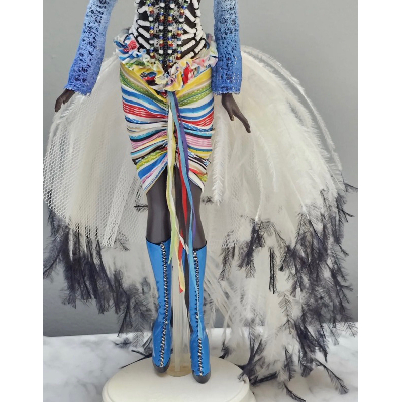 Búp bê Barbie Collector Byron Lars Mbili Doll Treasures Of Africa