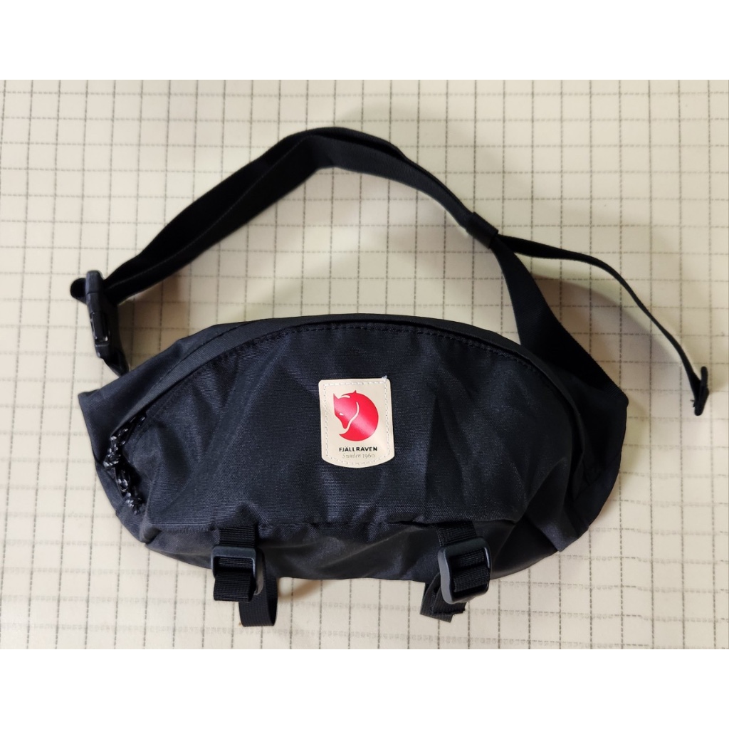 Túi đeo chéo Fjallraven Ulvö Hip Pack Large