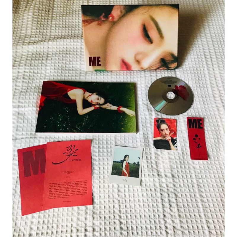 Album Me Jisoo  Nguyên Seal