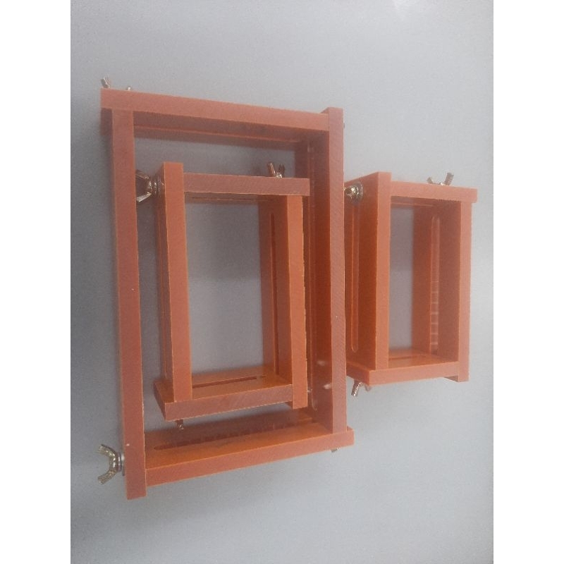 Khuôn đóng pin 18650