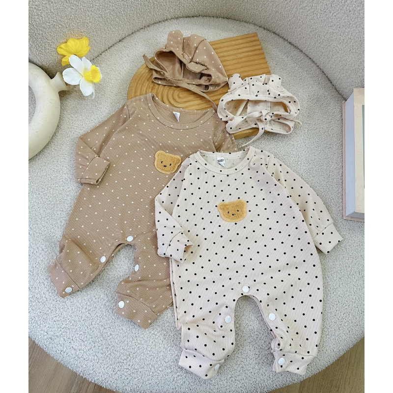 Body Cotton Họa Tiết Chấm Bi Gắn Gấu Xù Dễ Thương Cho Bé Gái
