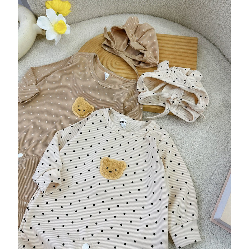 Body Cotton Họa Tiết Chấm Bi Gắn Gấu Xù Dễ Thương Cho Bé Gái