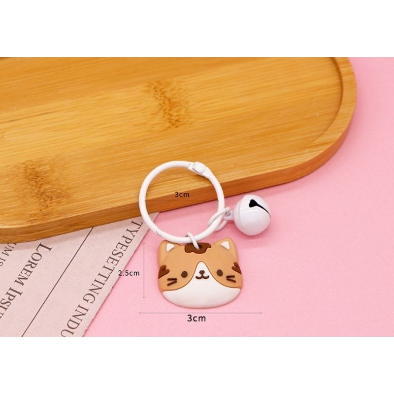 1 Khoen Móc Khóa Hình Con Vật Kèm Chuông Nhiều Màu Sắc
